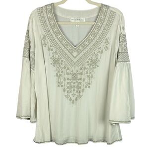 Chelsea & Theodore White Boho Embroidered V-Neck Bell Sleeve Large Blouse